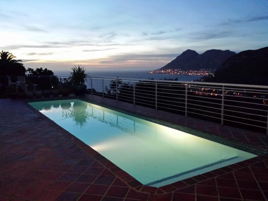 4 Bedroom Property for Sale in Glencairn Heights Western Cape